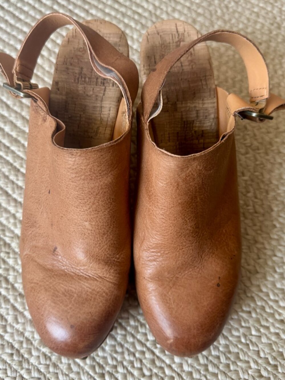 Kork-Ease Leather Clog Mules Size 11M Tan Brown Wood Heel Slingback Studded - Picture 2 of 9